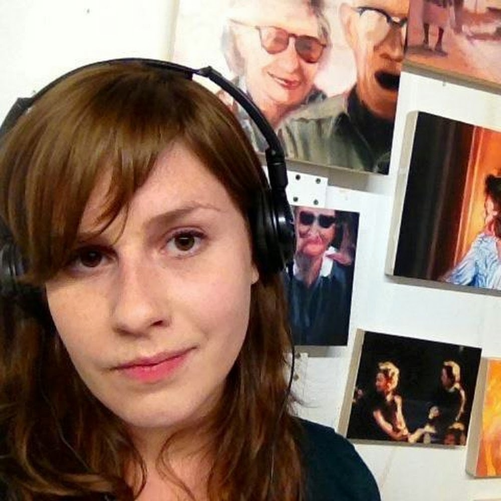 Meet your Posher, Julia